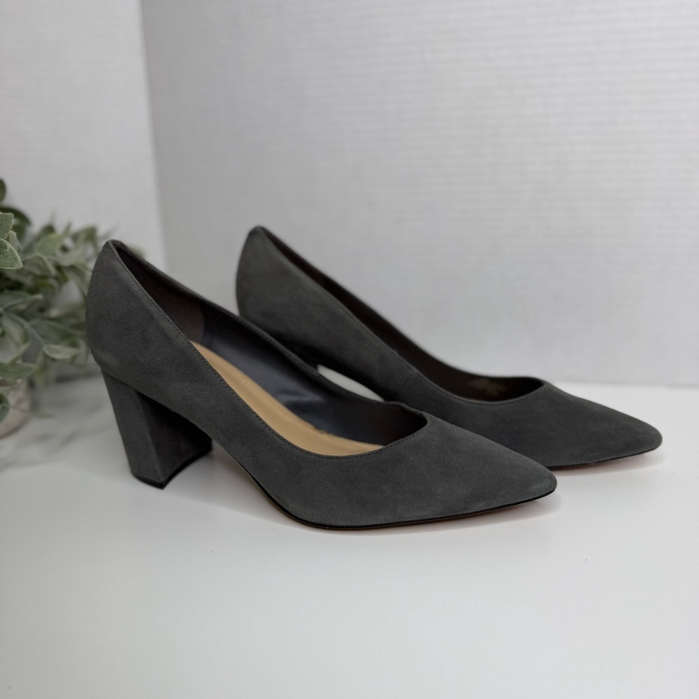 Marc Fisher Caitlin Gray Suede Pump Women's Size 9M Block Heel, Feminine Whimsy